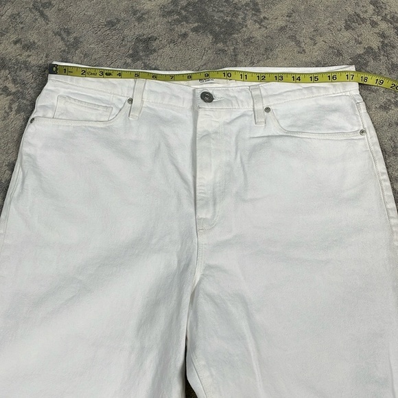 NWT Hudson Bettie Taper Jeans White High Rise Ankle Sz 32 - Picture 8 of 14